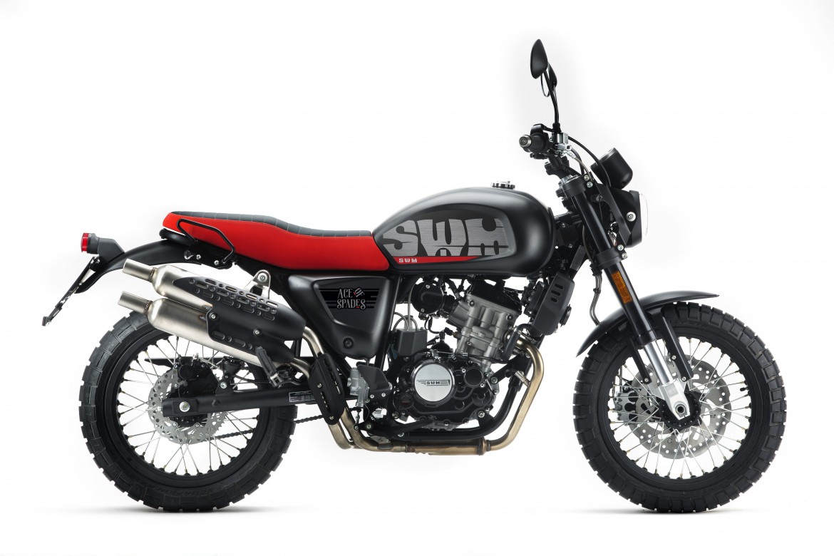 swm-ace-of-spades-125-motocikli-prormotors-moto-salons